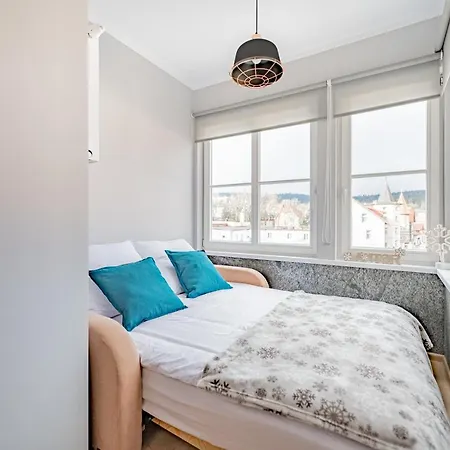 Apartment Zdrojowa 5 *