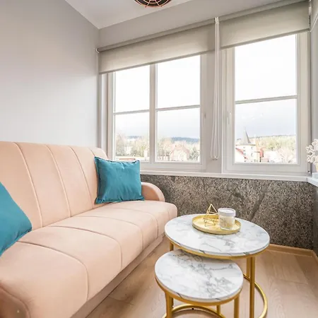 Apartment Zdrojowa 5 *